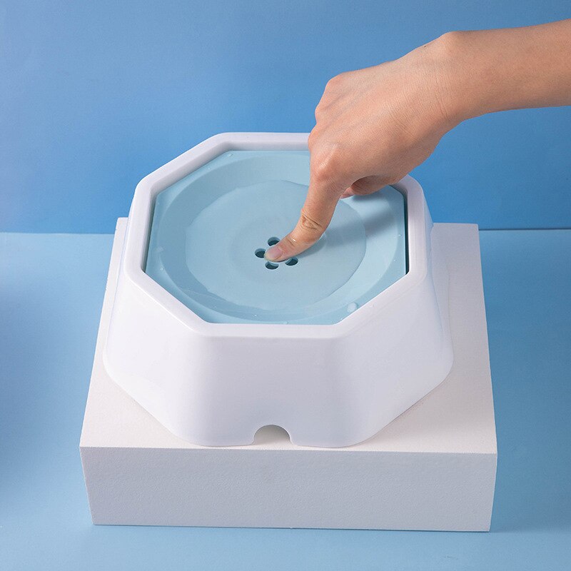 Innovative Floating Pet Bowl